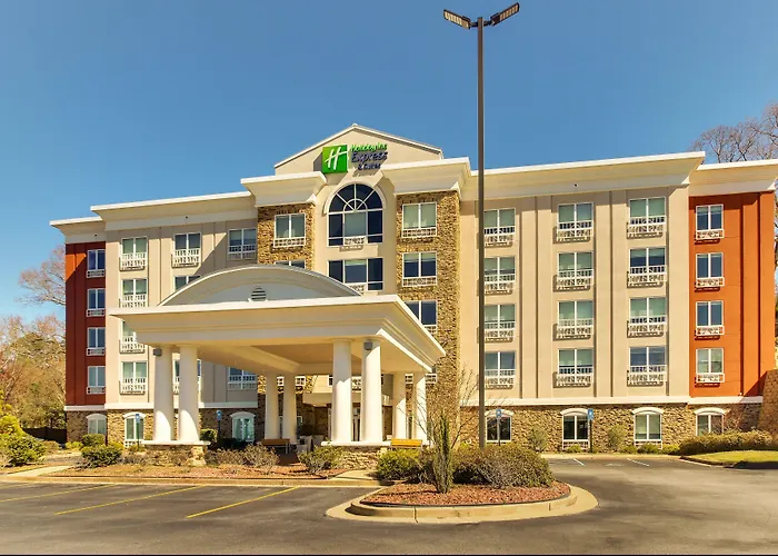 Holiday Inn Express & Suites Columbus - Ft Benning Maingate By Ihg