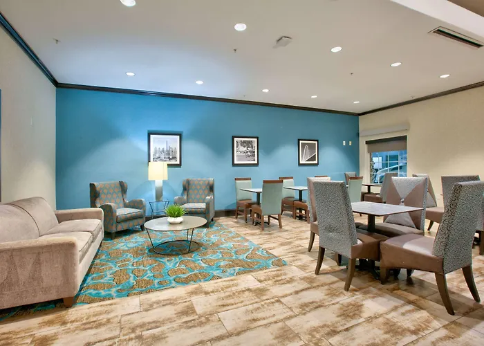 La Quinta By Wyndham Dallas Grand Prairie South
