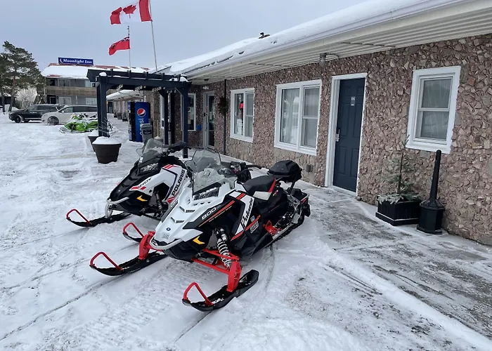 Moonlight Inn And Suites Sudbury