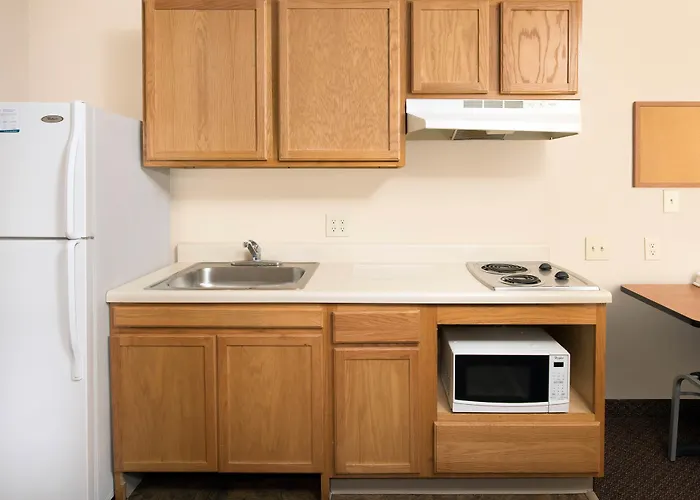 Woodspring Suites Midland