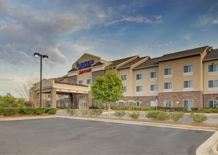 Fairfield Inn And Suites By Marriott Montgomery Eastchase
