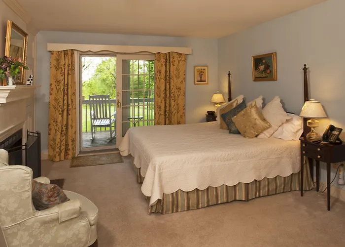 Fairville Inn