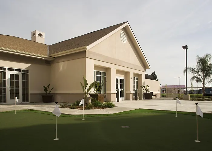 Homewood Suites By Hilton Fresno Airport/Clovis