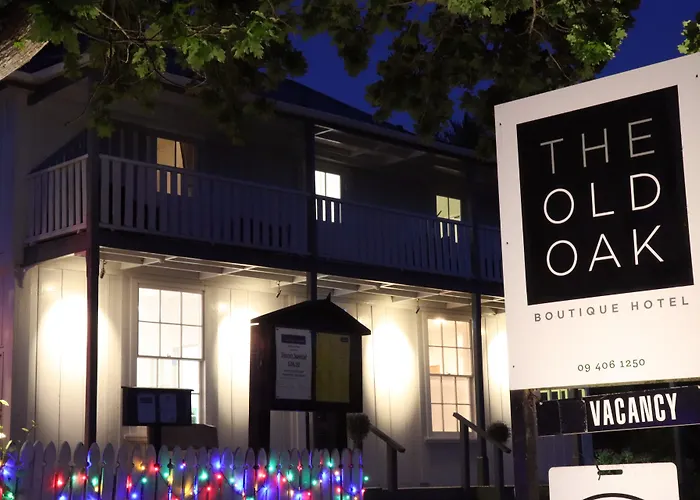 The Old Oak Boutique Hotel