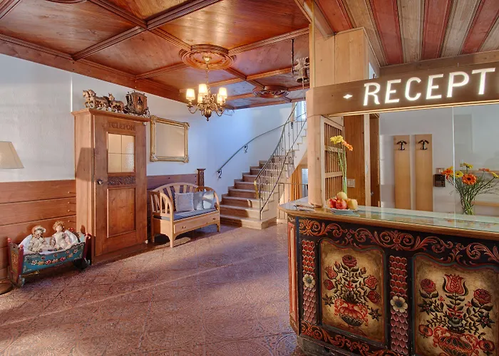 Posthotel Lutago