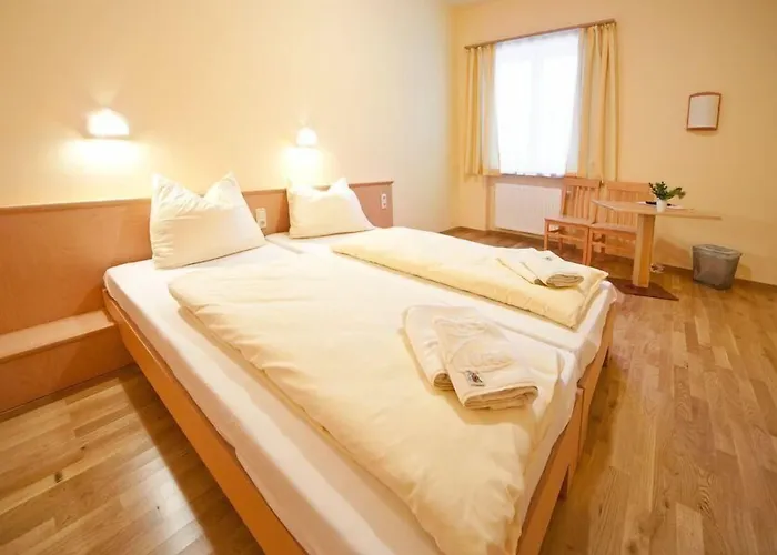 JUFA Hotel Lipizzanerheimat