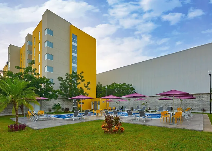 City Express By Marriott Merida