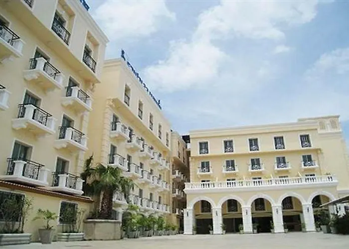Rafael And Mansion
