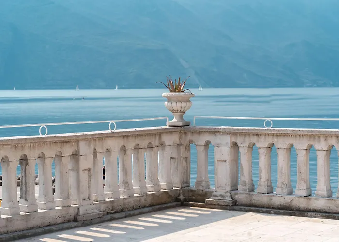 Bellavista Hotel Deluxe Apartments Riva del Garda