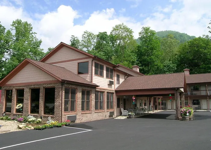 Jonathan Creek Inn And Villas