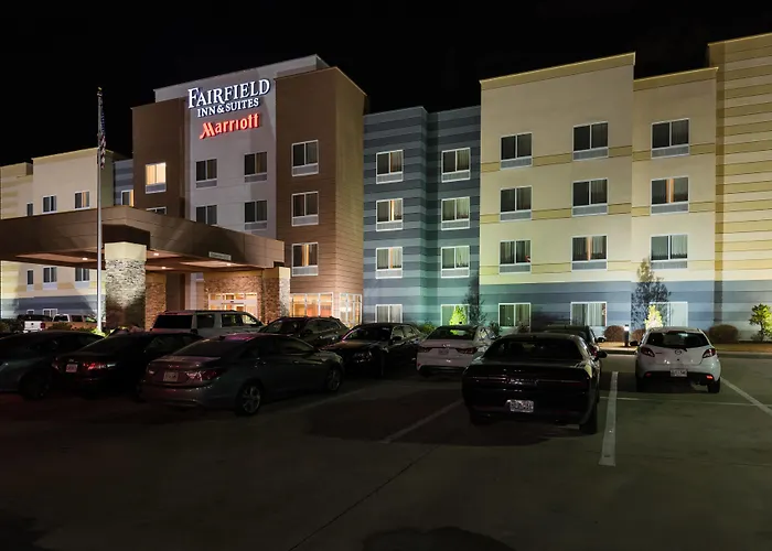 Fairfield Inn & Suites By Marriott Montgomery Airport
