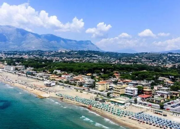 Baron Beach Hotel