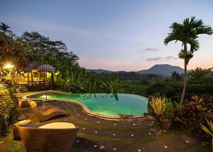 Surya Shanti Villa Sidemen