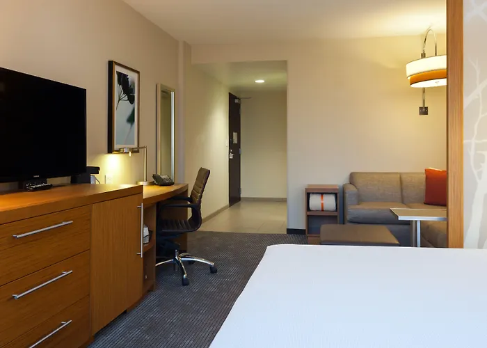 Hyatt Place Chicago River North