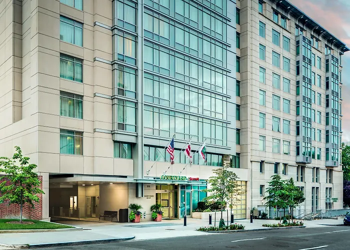 Courtyard By Marriott Washington, D.C./Foggy Bottom