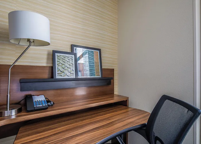 Fairfield Inn And Suites Chicago Downtown-River North