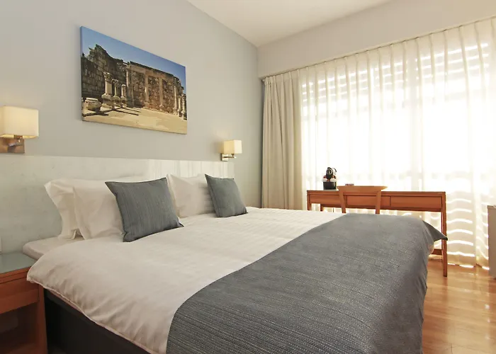 Hotel Poli Urban By Afi Hotels