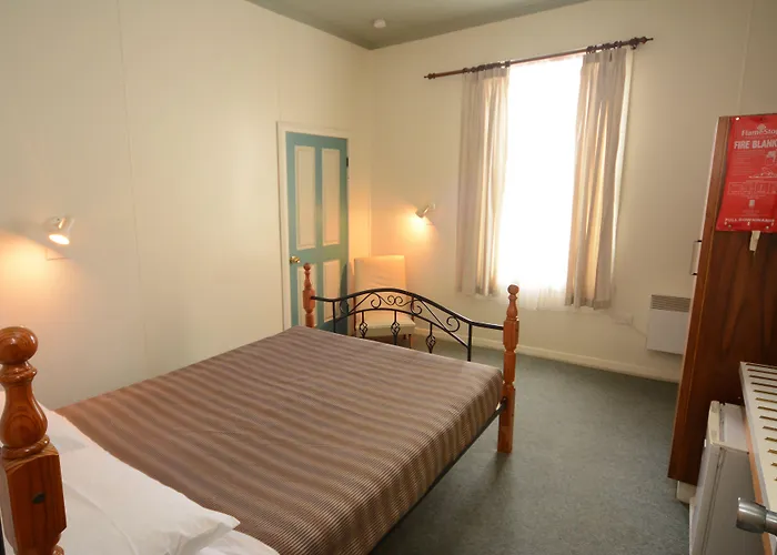 Bridge Hotel Smithton