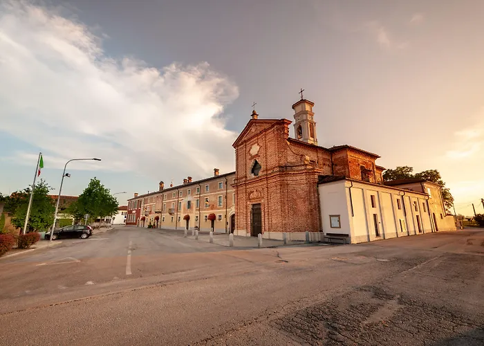 Hotel Il Campanile Cherasco