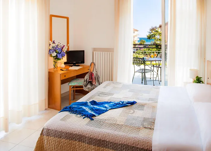 Hotel Virginia Diano Marina