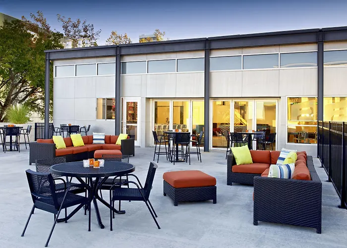 Aloft By Marriott Tulsa Downtown Hotel