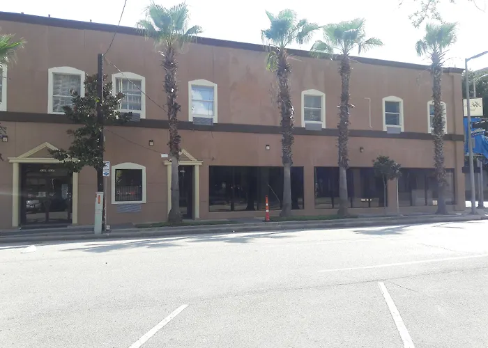 Athens Hotel & Suites