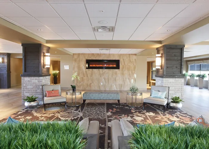 Pomeroy Inn & Suites At Olds College