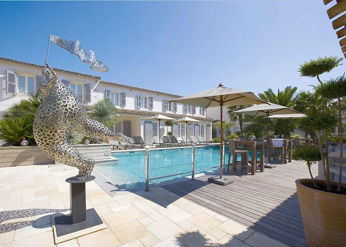 Le Clos Saint-Martin Hôtel&Spa