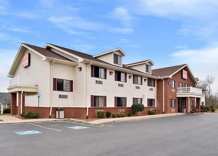 Econo Lodge Inn & Suites Shelbyville