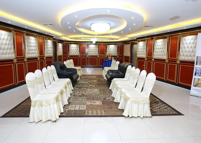 Crown Palace Hotel & Suites