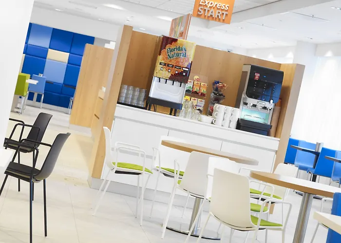 Holiday Inn Express Amsterdam Arena Towers By Ihg