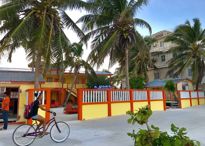 La Isla Resort