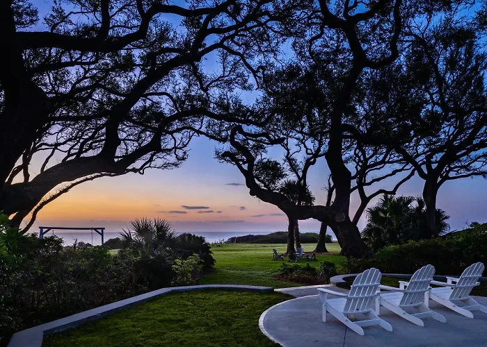 Beachview Club