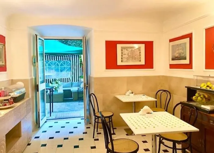 Actor Hotel