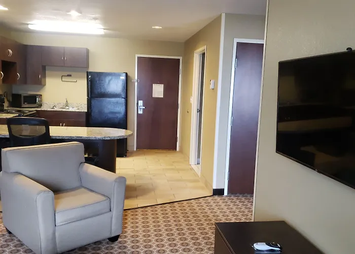 Microtel Inn And Suites Pecos