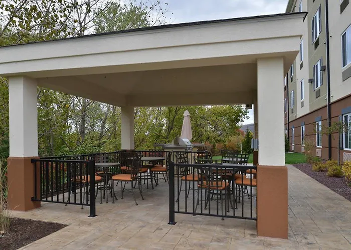 Candlewood Suites By Ihg