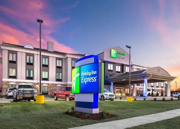 Holiday Inn Express Hutchison By Ihg
