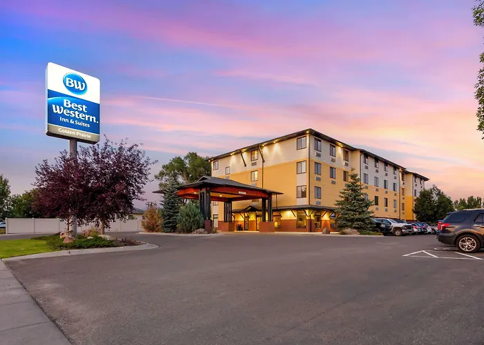 Best Western Golden Prairie Inn And Suites