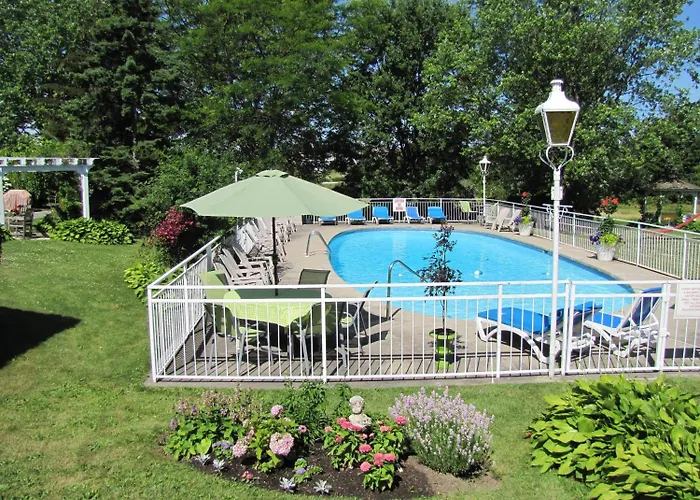Green Acres Inn