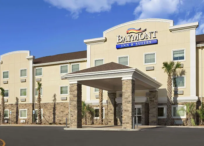 Baymont Inn & Suites By Wyndham Odessa