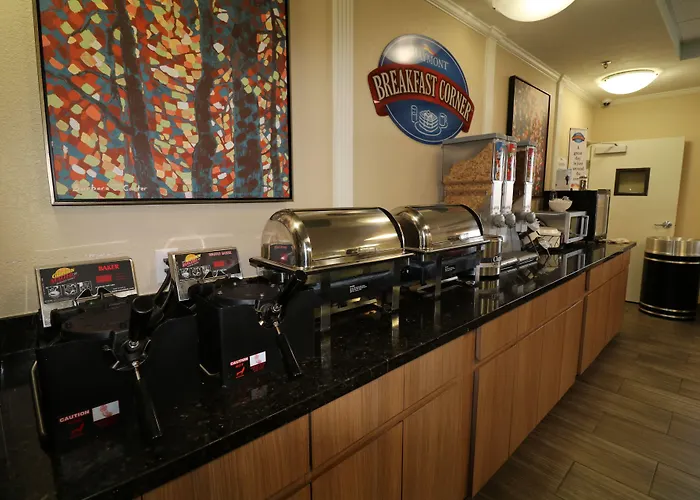 Baymont Inn & Suites By Wyndham Odessa