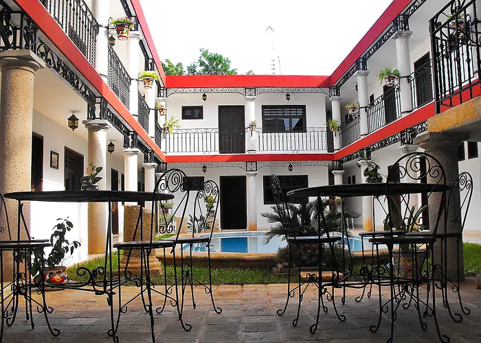 La Aurora Hotel Colonial