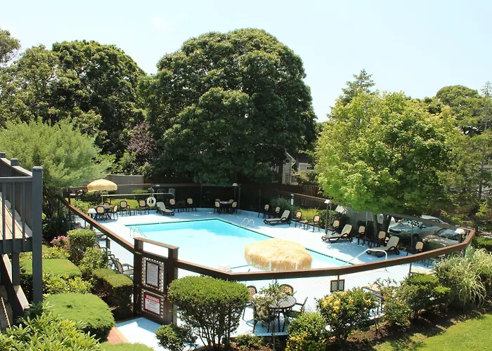 Kenny'S Tipperary Inn Montauk