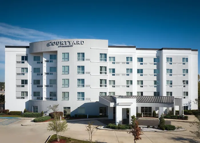 Courtyard By Marriott Hammond