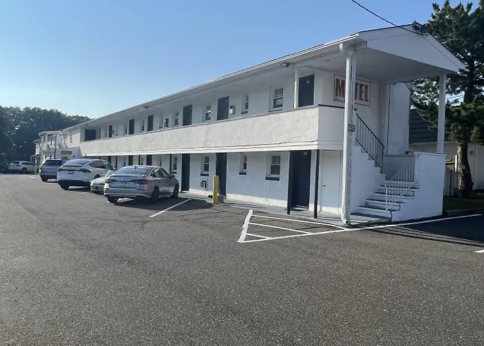Budget Inn Suites