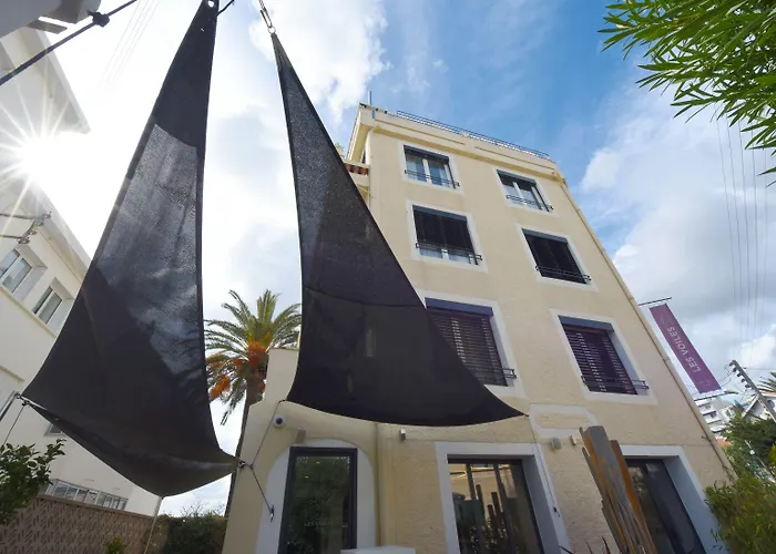 Hôtel-Rooftop Les Voiles