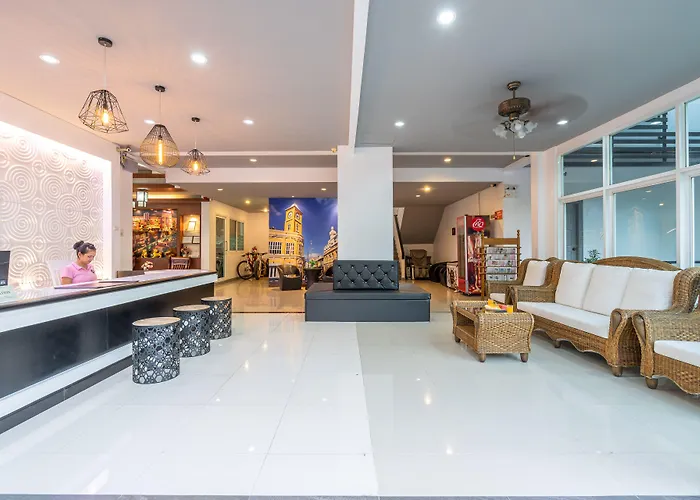 Sb Living Place Hotel Phuket Town