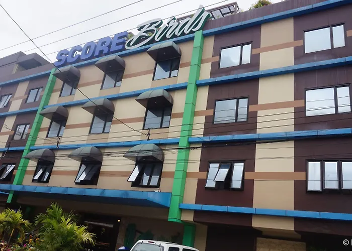 Score Birds Hotel