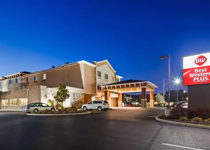 Best Western Plus Boardman Inn & Suites