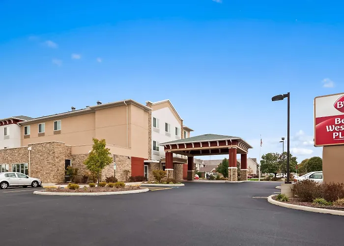 Best Western Plus Boardman Inn & Suites